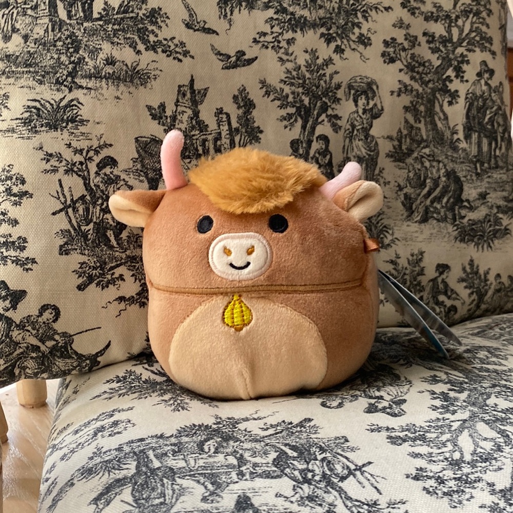Squishmallow Calton the highland cow easter 2022